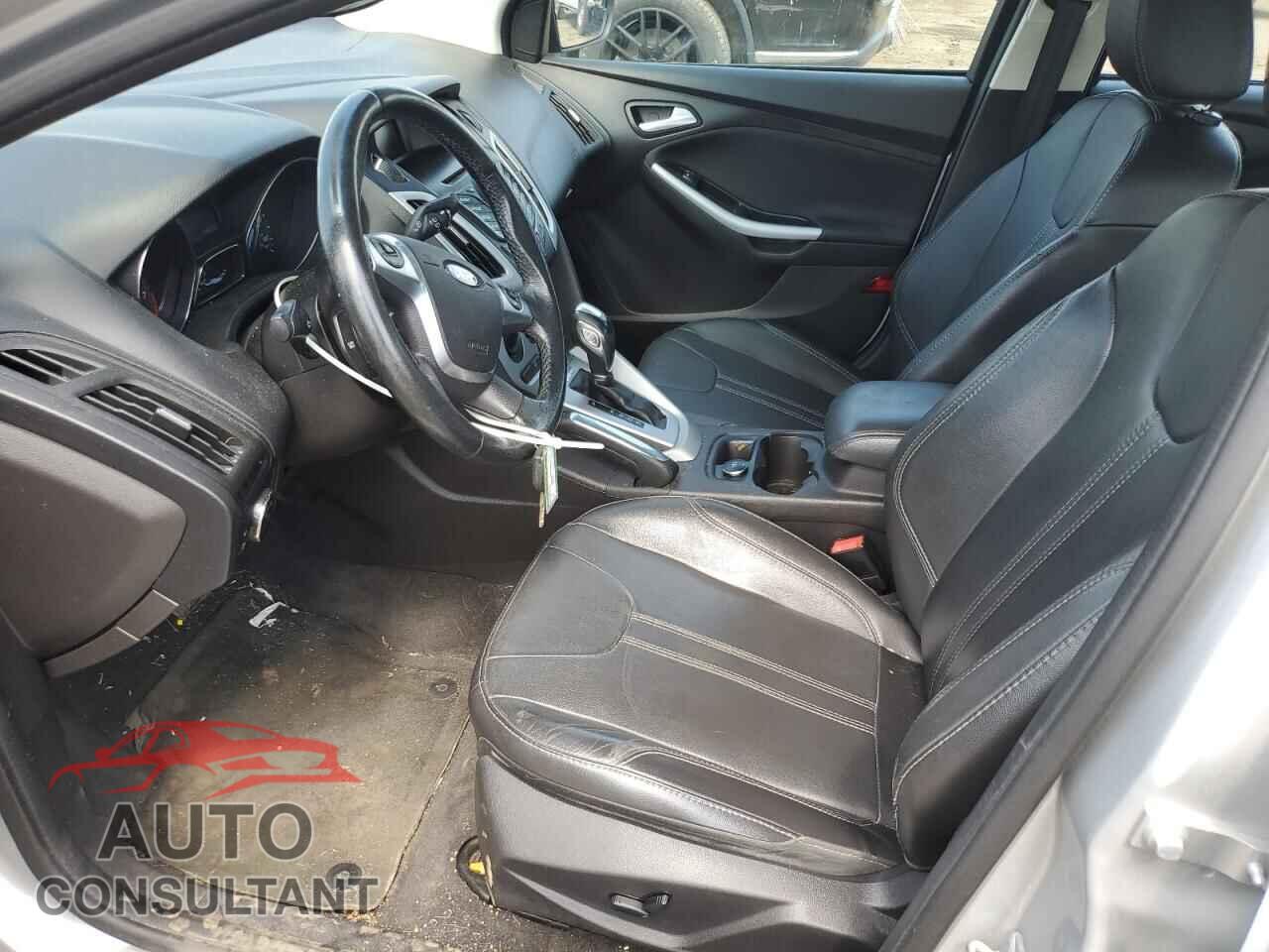 FORD FOCUS 2014 - 1FADP3F29EL122648
