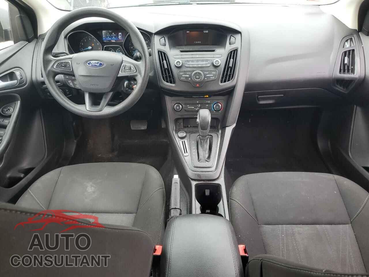 FORD FOCUS 2017 - 1FADP3F26HL218161