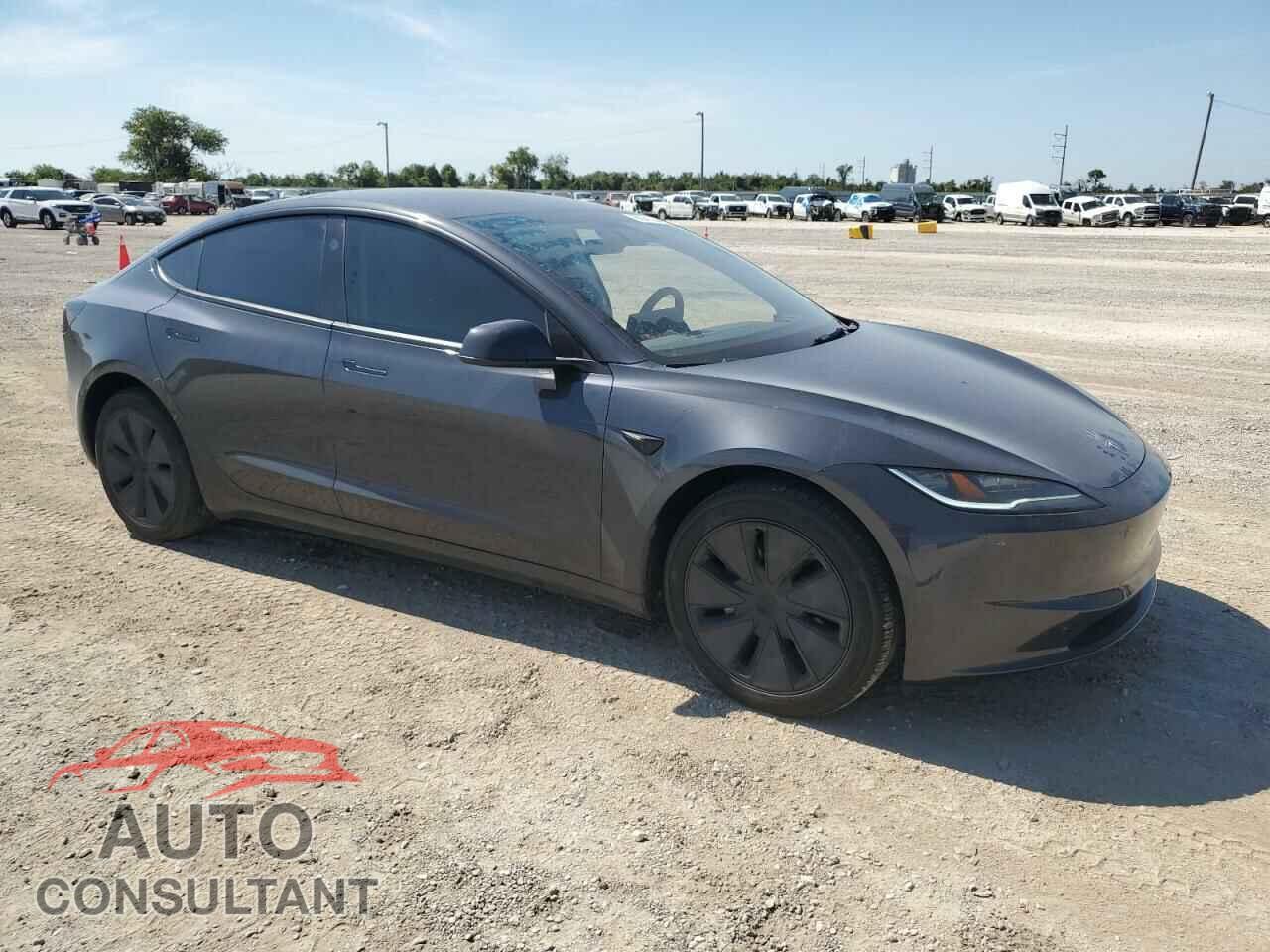 TESLA MODEL 3 2024 - 5YJ3E1EA9RF738190