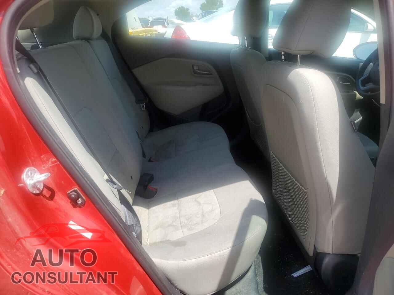 KIA RIO 2014 - KNADM5A30E6362519