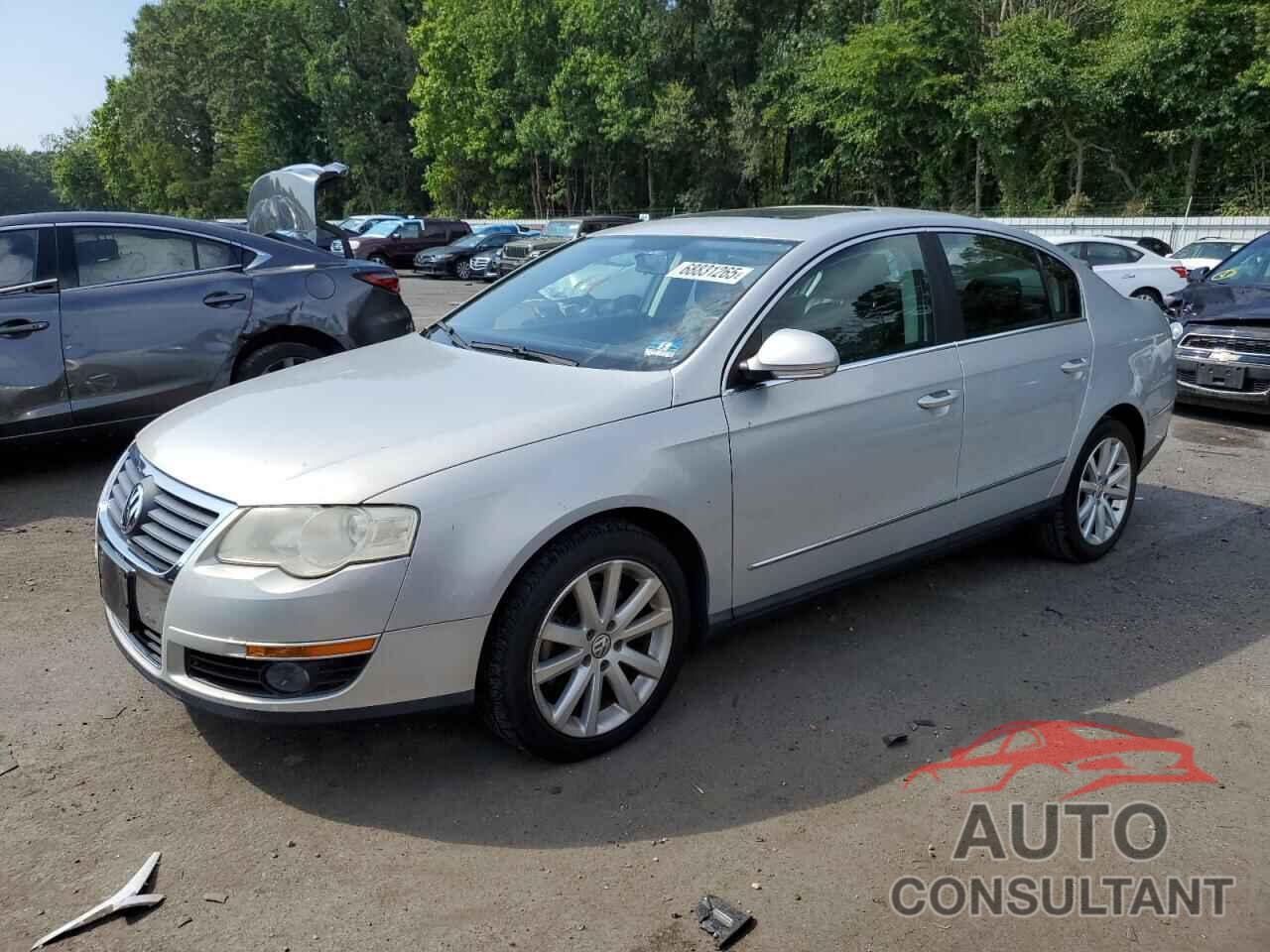 VOLKSWAGEN PASSAT 2010 - WVWJM7AN5AE100367