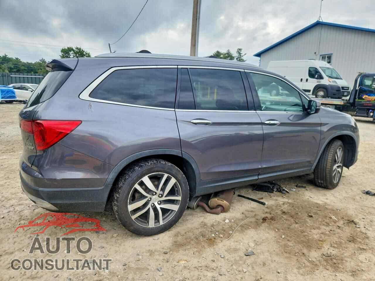 HONDA PILOT 2018 - 5FNYF6H01JB021029