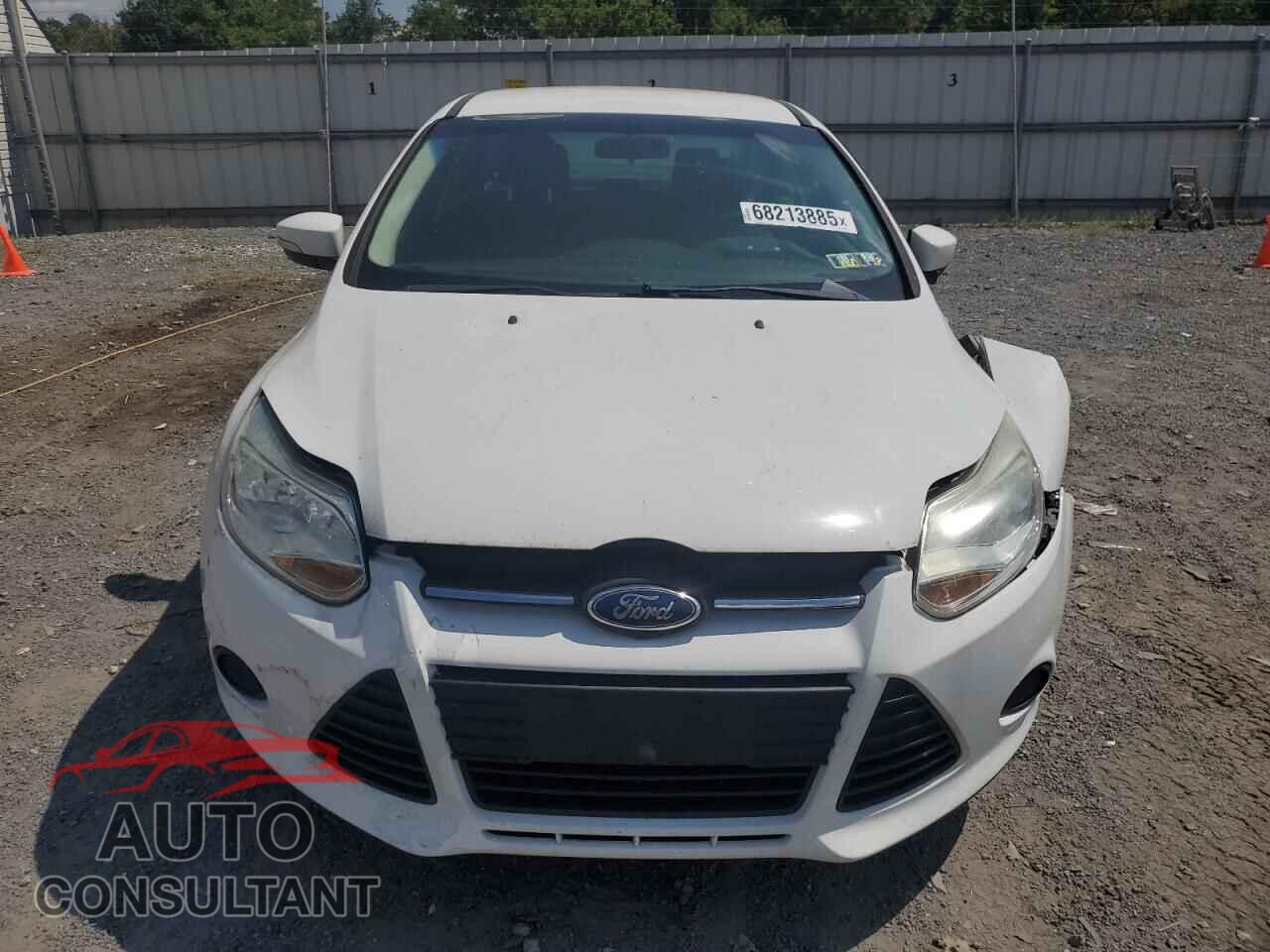 FORD FOCUS 2014 - 1FADP3F23EL456884
