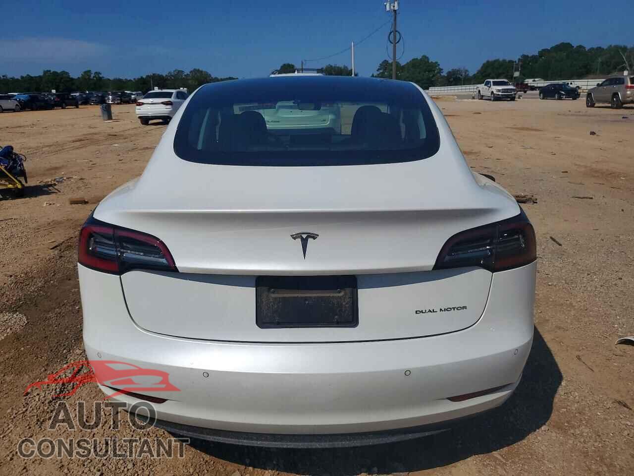 TESLA MODEL 3 2020 - 5YJ3E1EB9LF795232