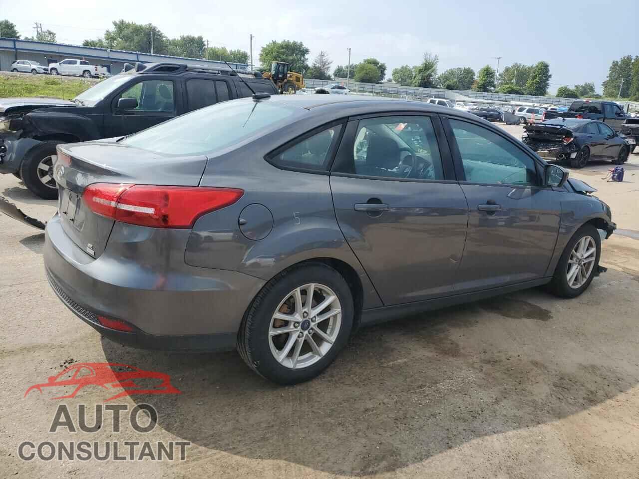 FORD FOCUS 2018 - 1FADP3FE0JL332365