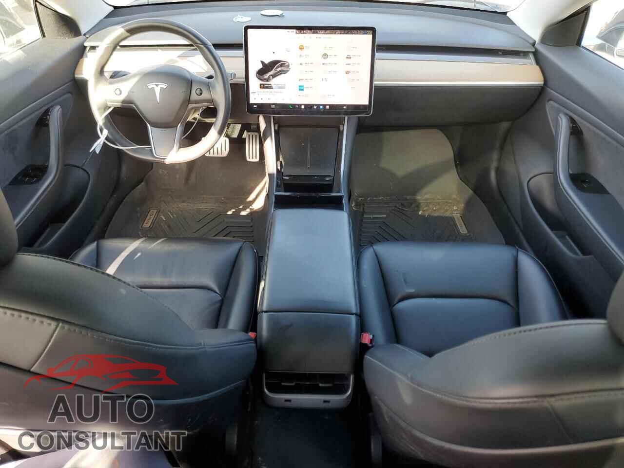 TESLA MODEL 3 2019 - 5YJ3E1EBXKF469616