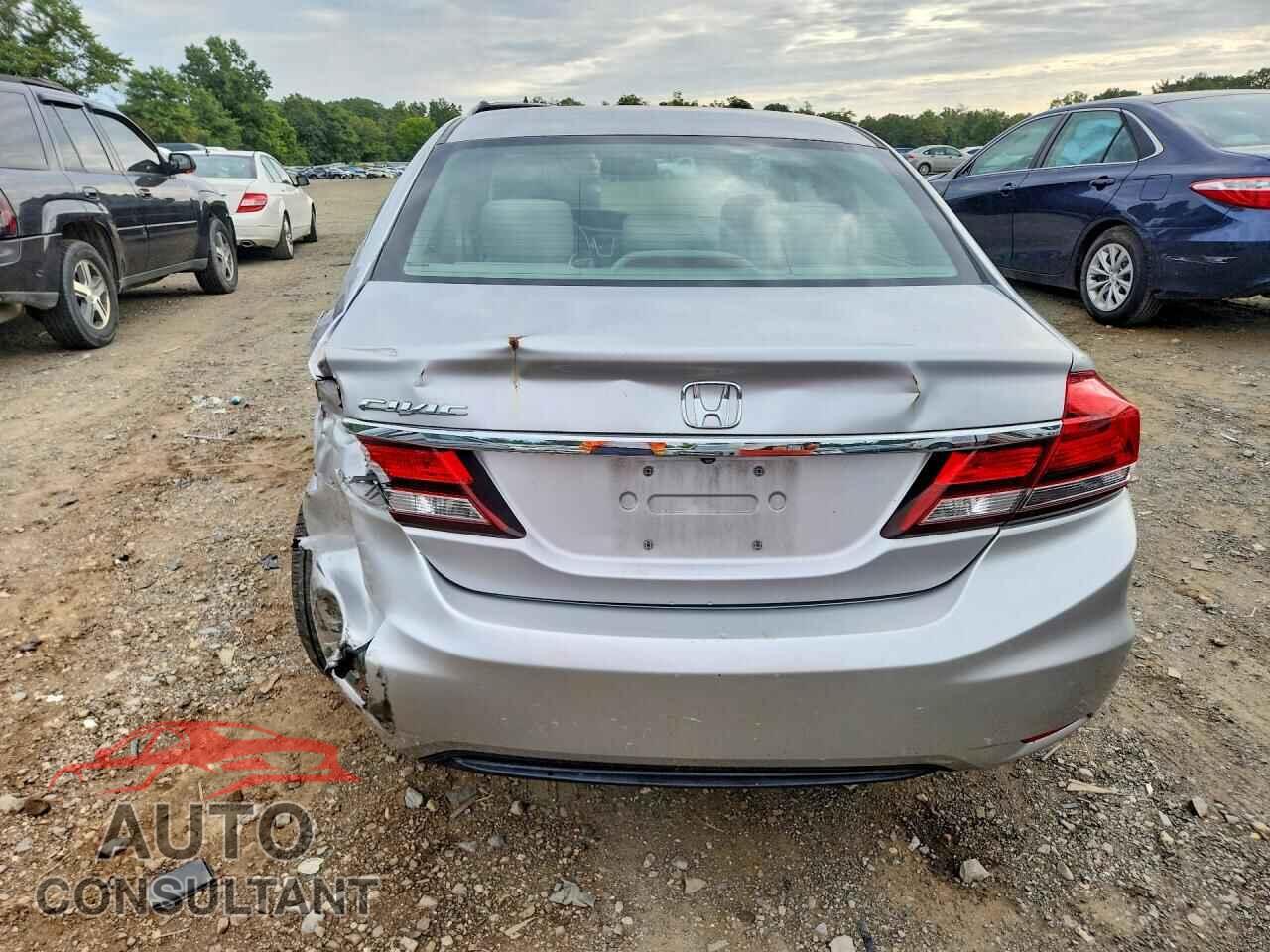 HONDA CIVIC 2013 - 19XFB2F55DE203093