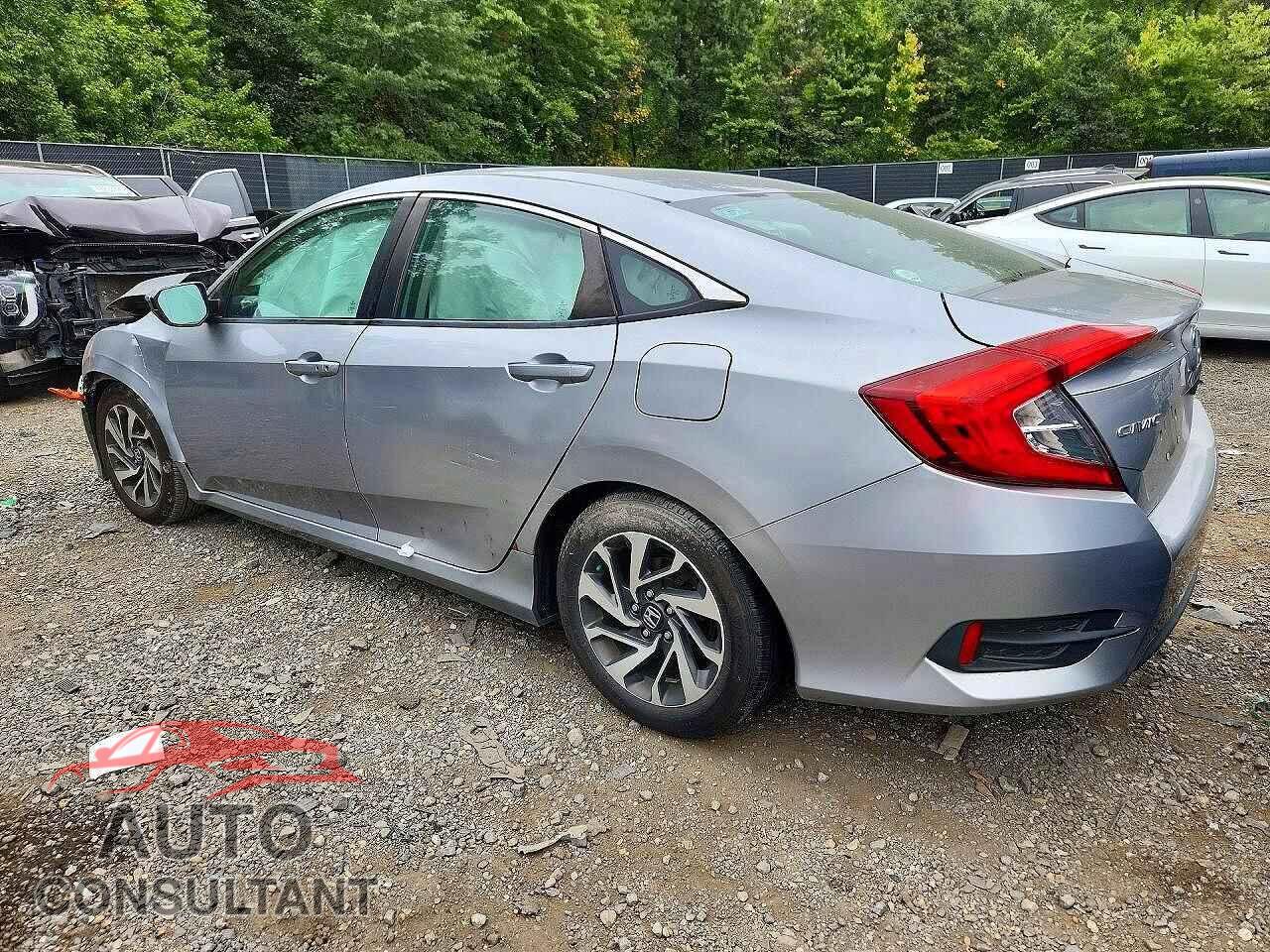 HONDA CIVIC 2016 - 19XFC2F76GE042031
