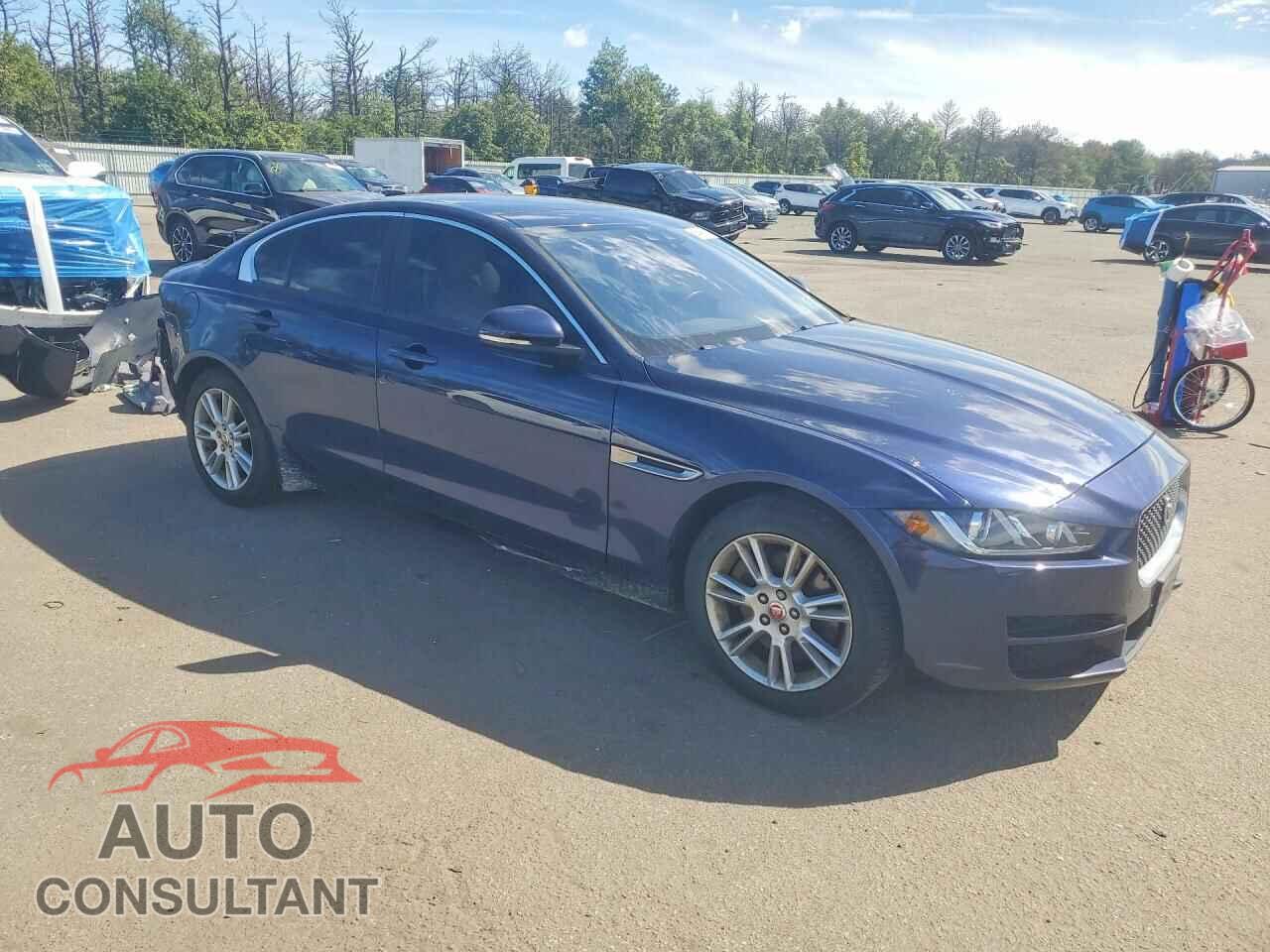 JAGUAR XE 2018 - SAJAJ4FX0JCP33616