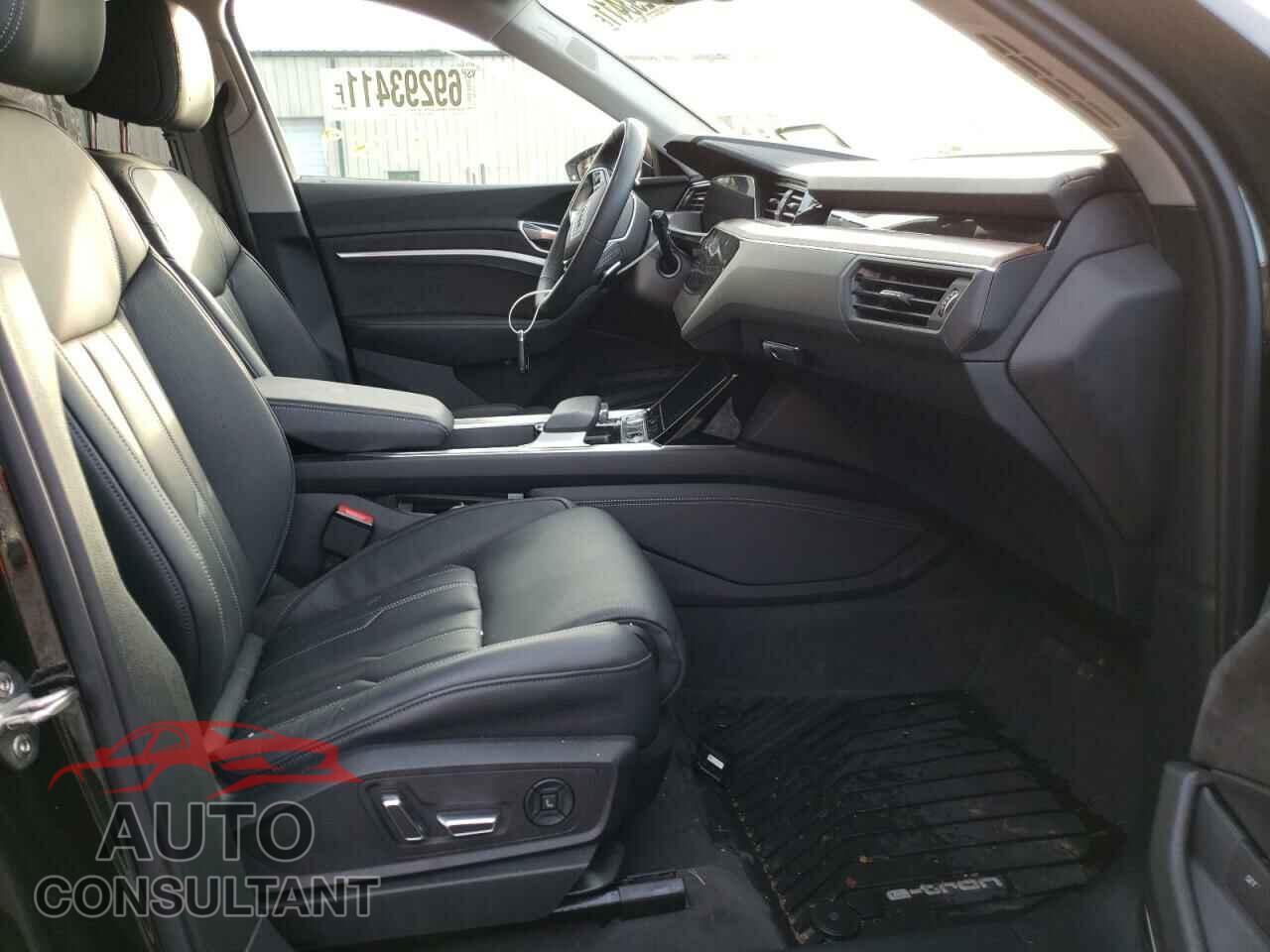 AUDI E-TRON 2019 - WA1VABGEXKB020595