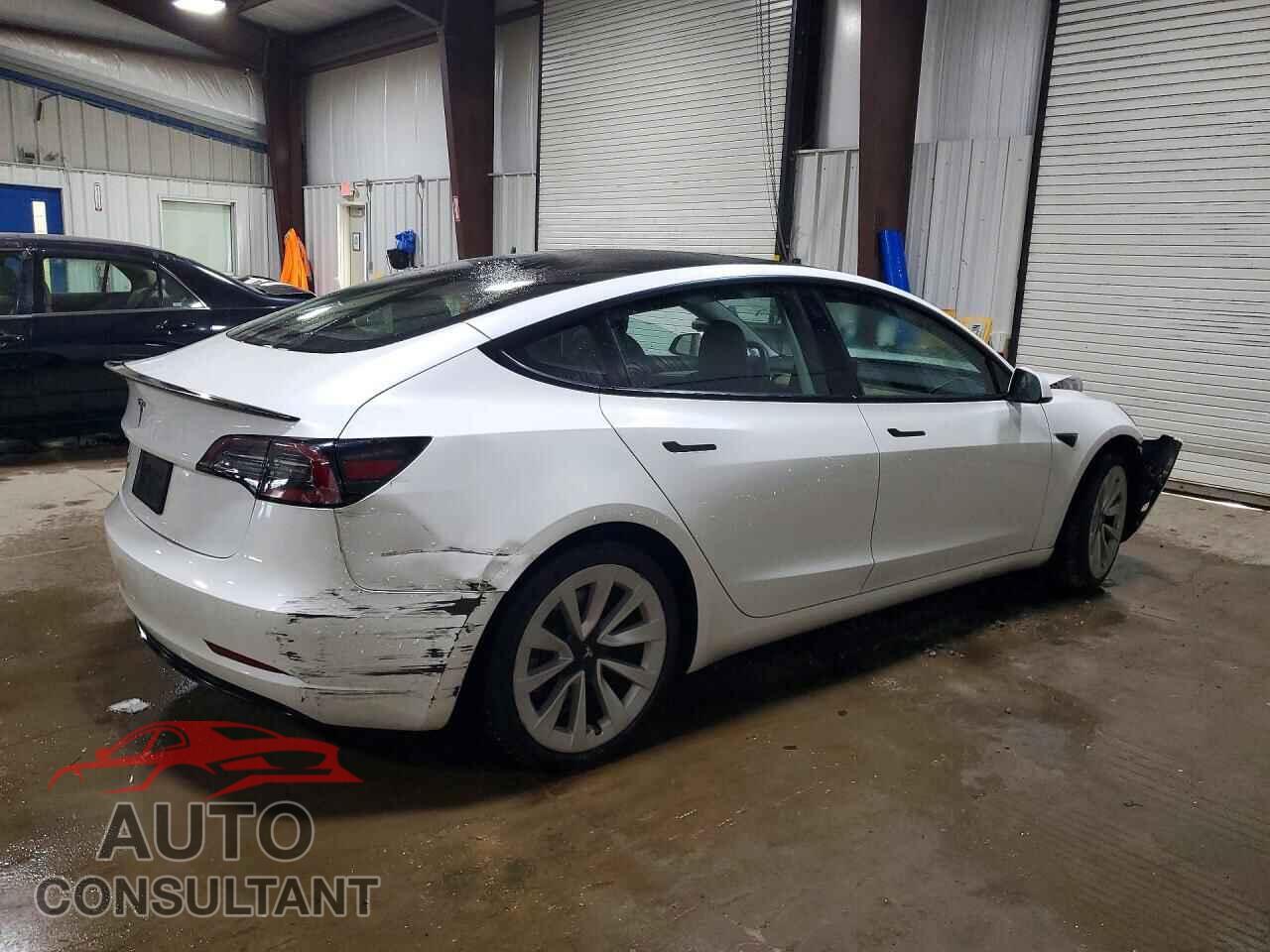 TESLA MODEL 3 2021 - 5YJ3E1EA0MF096645