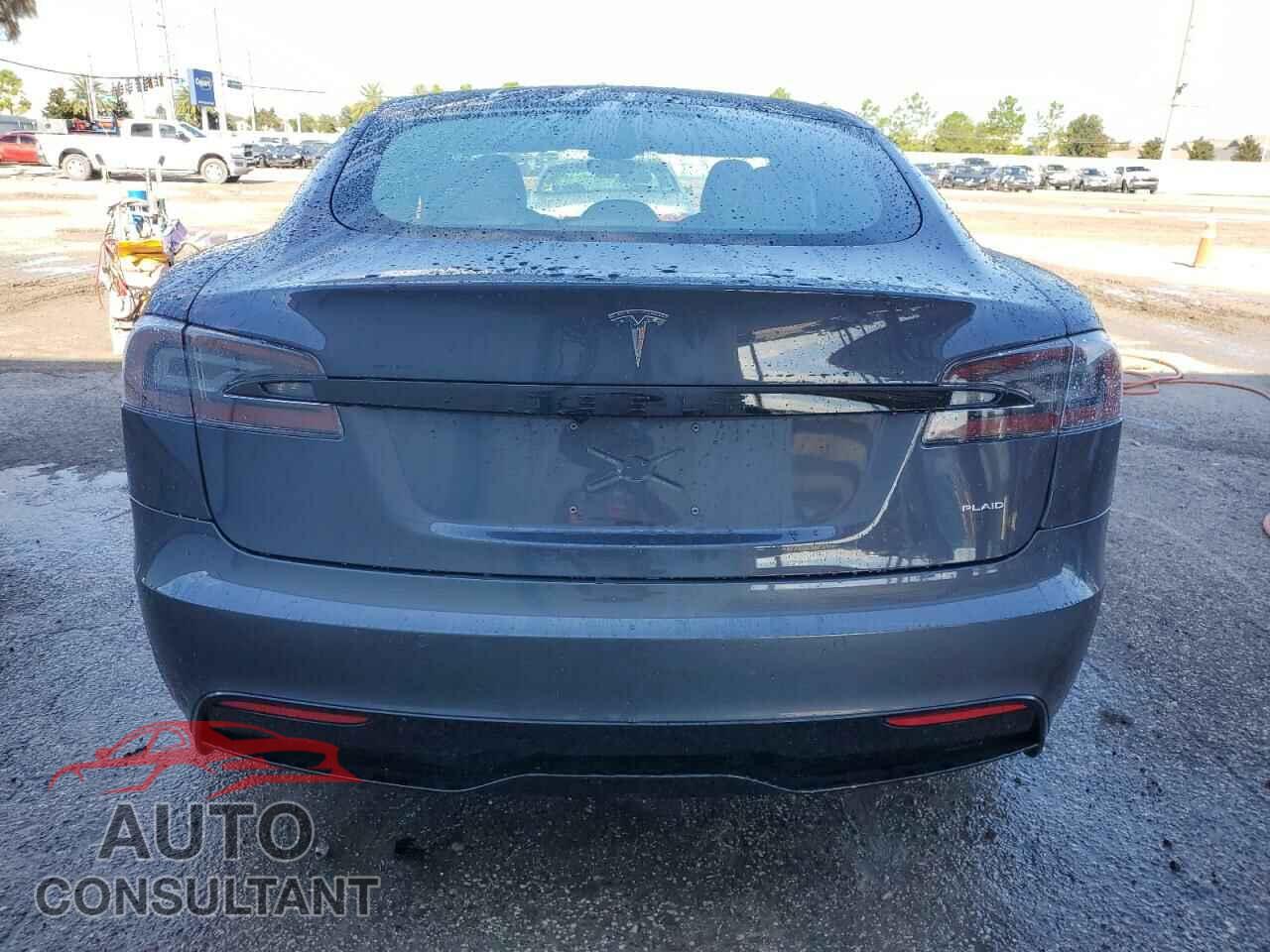 TESLA MODEL S 2021 - 5YJSA1E60MF452031