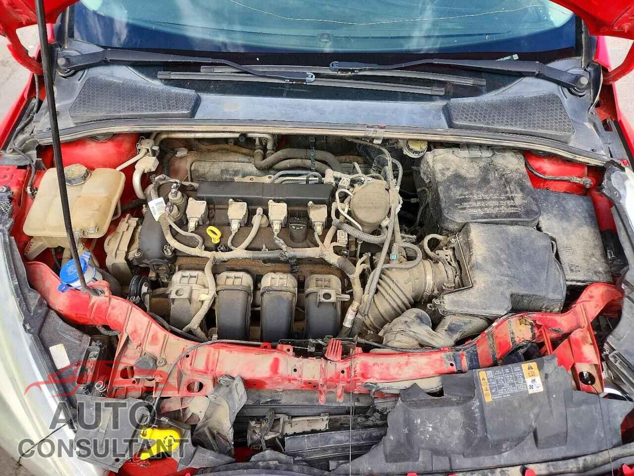 FORD FOCUS 2015 - 1FADP3F27FL268631