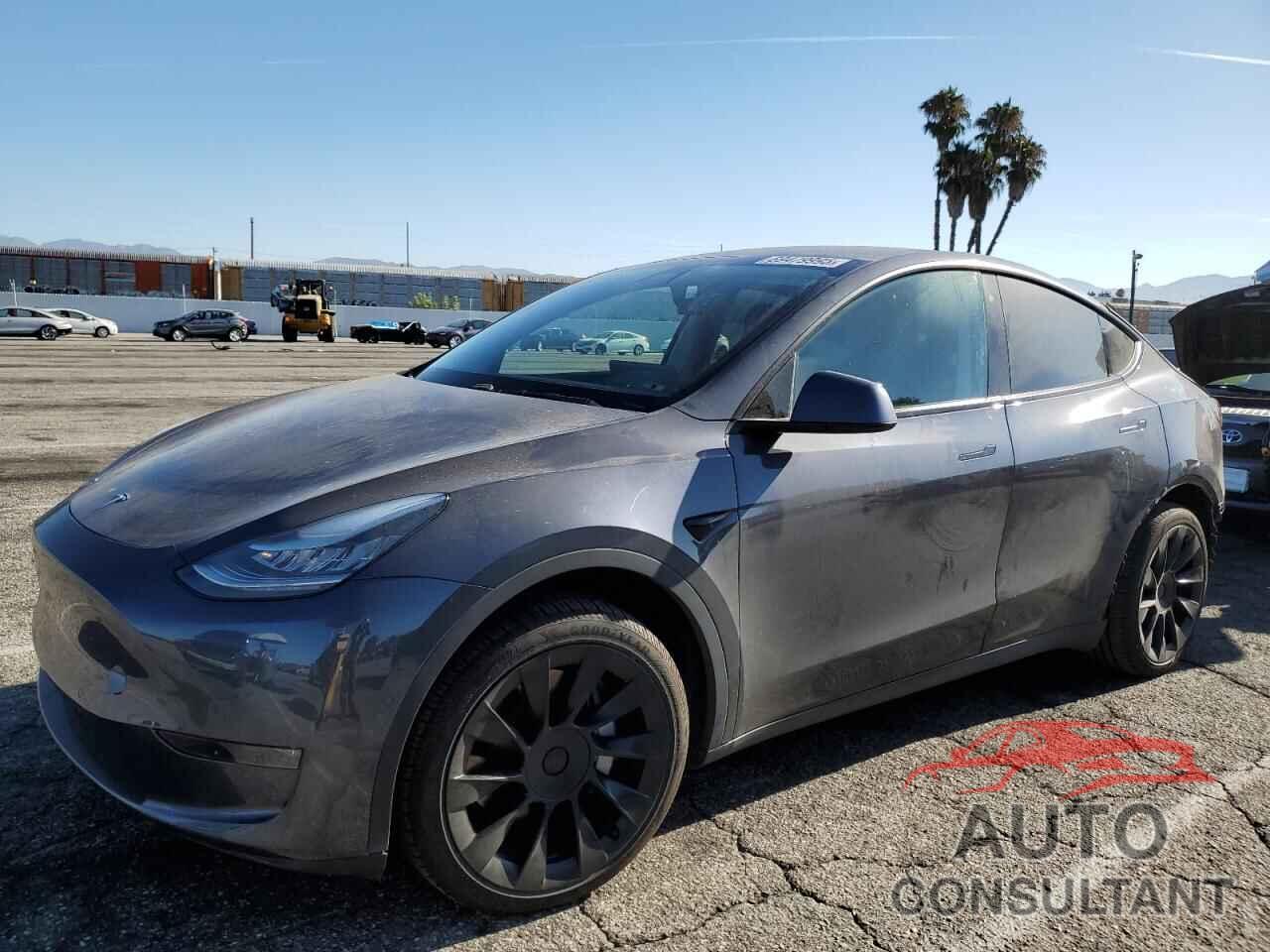 TESLA MODEL Y 2020 - 5YJYGDEE3LF008688