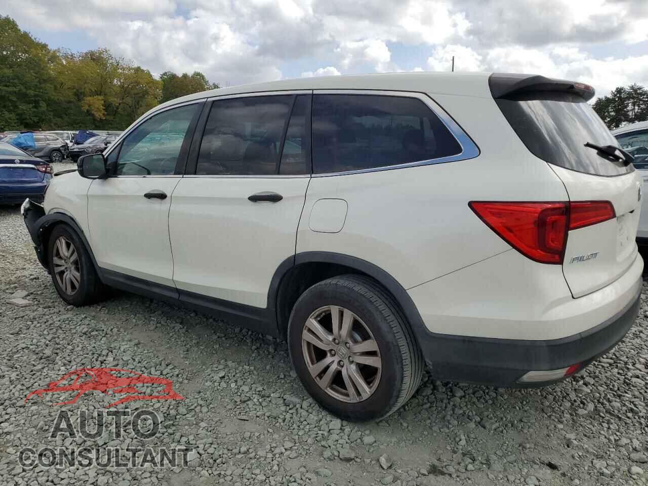 HONDA PILOT 2017 - 5FNYF5H11HB011503