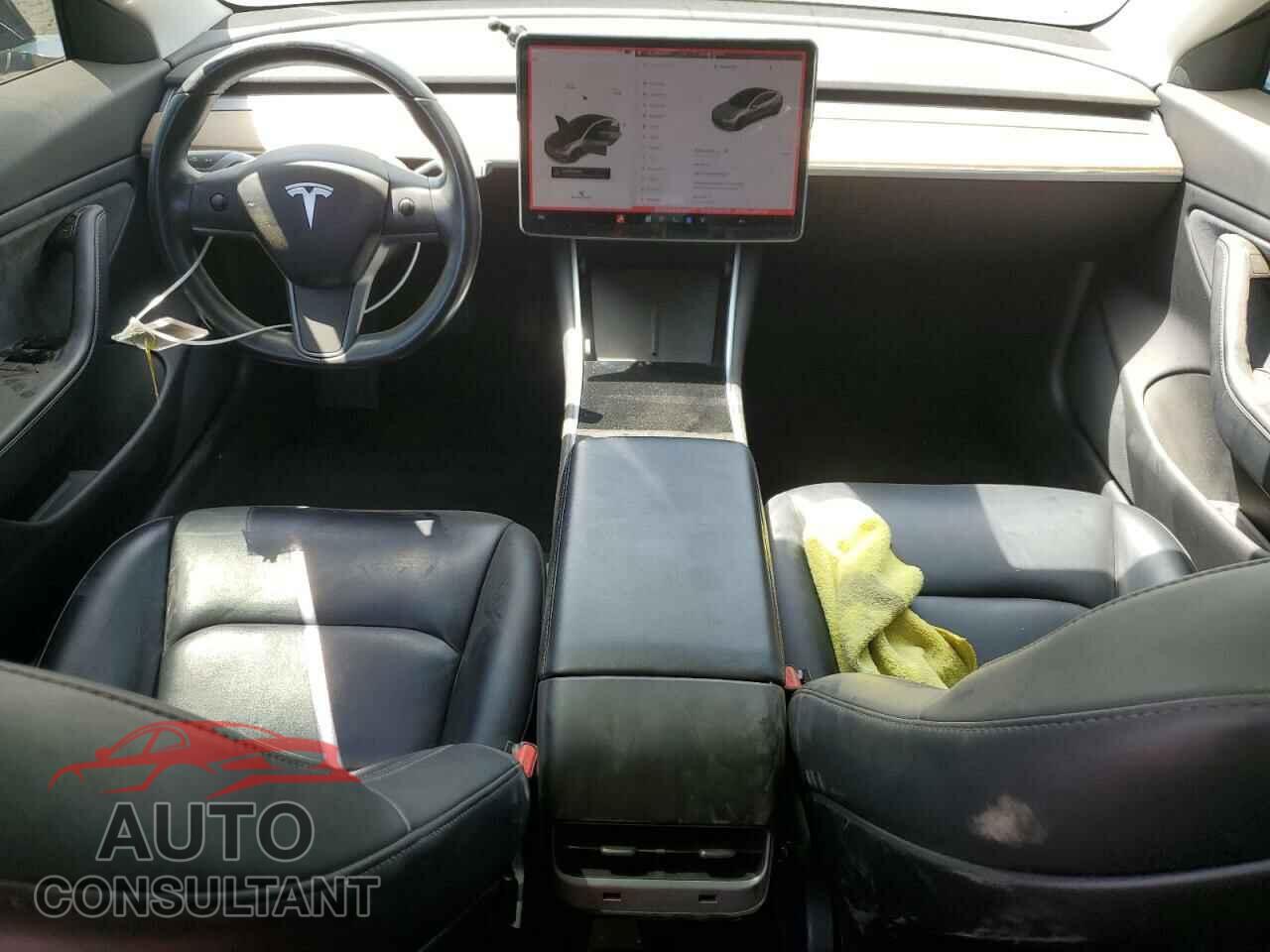 TESLA MODEL 3 2018 - 5YJ3E1EA1JF153477