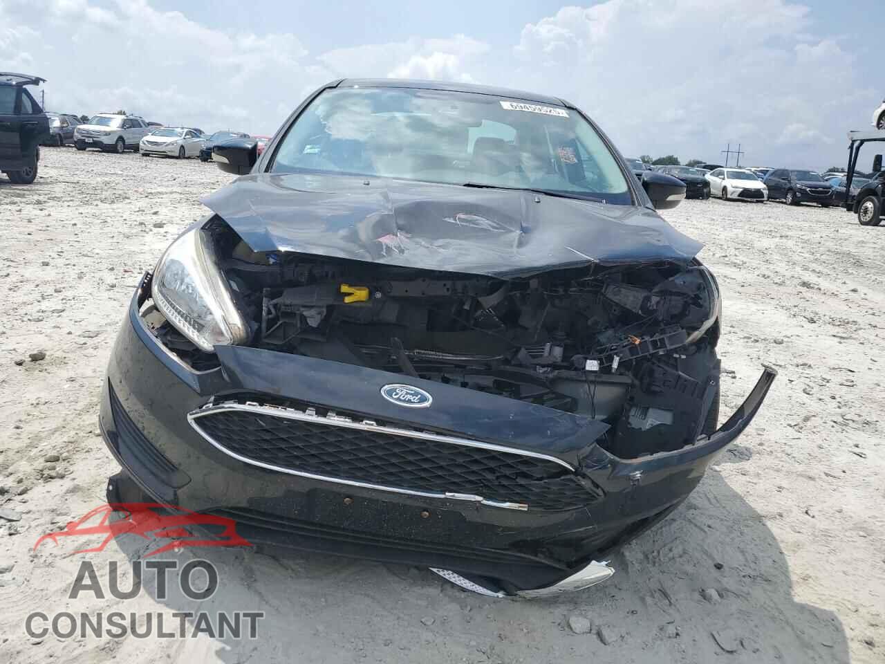 FORD FOCUS 2016 - 1FADP3F2XGL248567