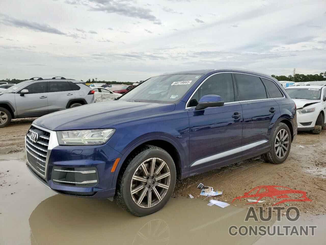 AUDI Q7 2019 - WA1LHAF78KD049016
