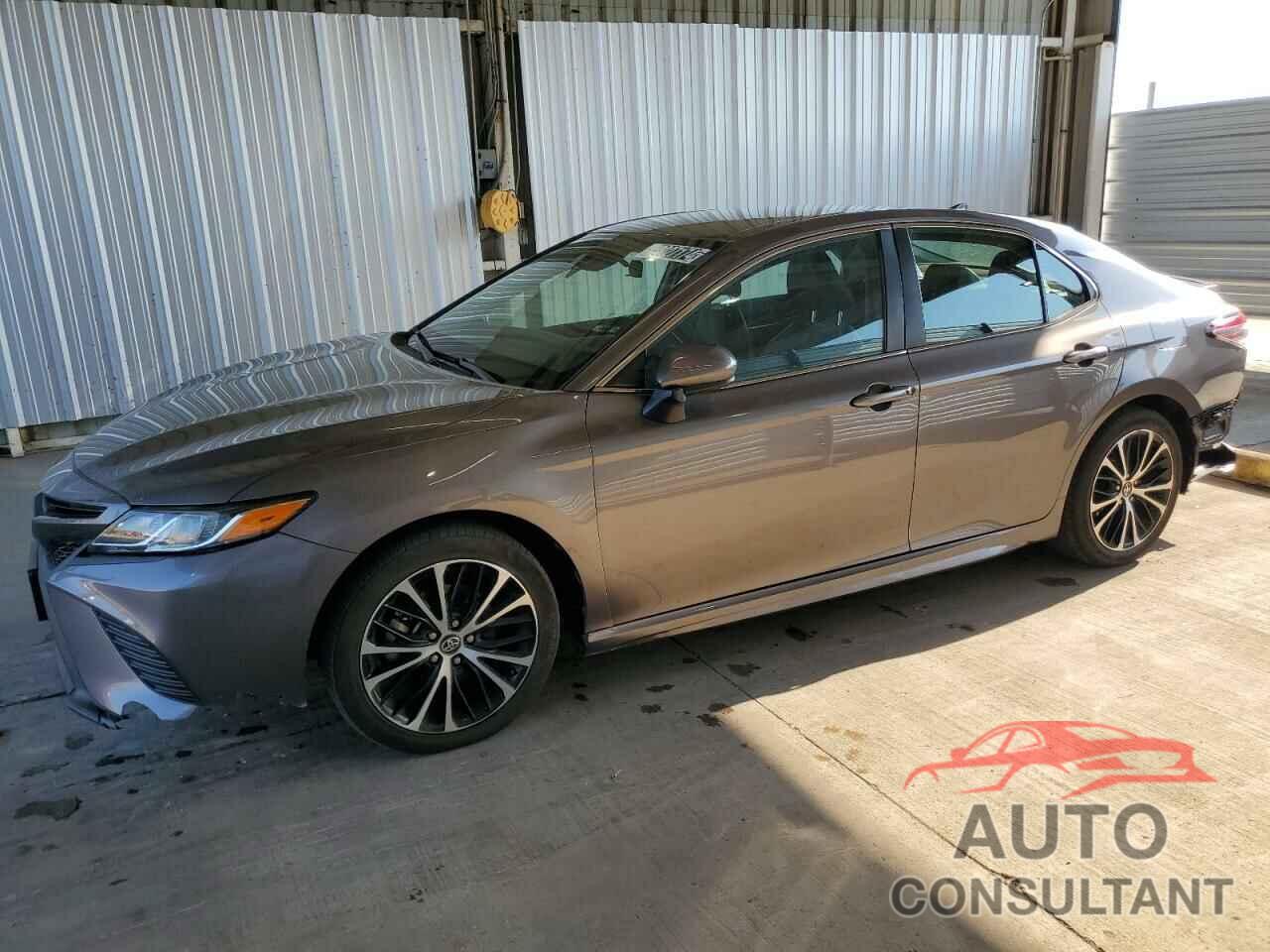 TOYOTA CAMRY 2020 - 4T1G11AK2LU933523