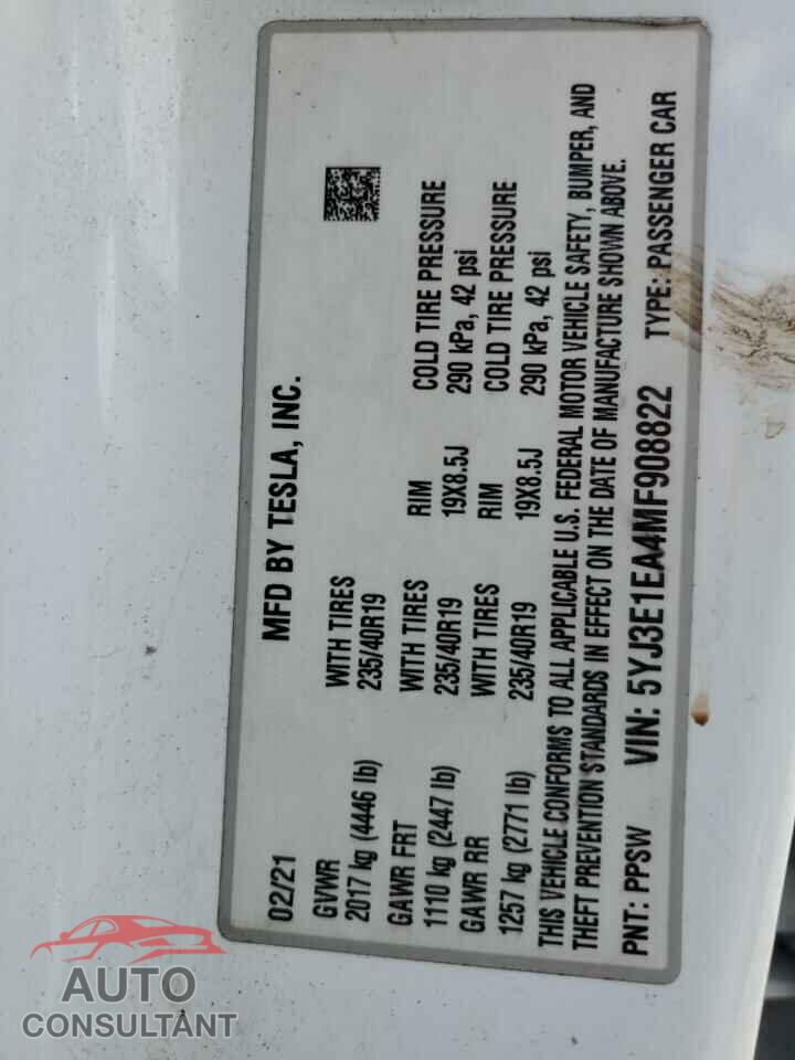 TESLA MODEL 3 2021 - 5YJ3E1EA4MF908822