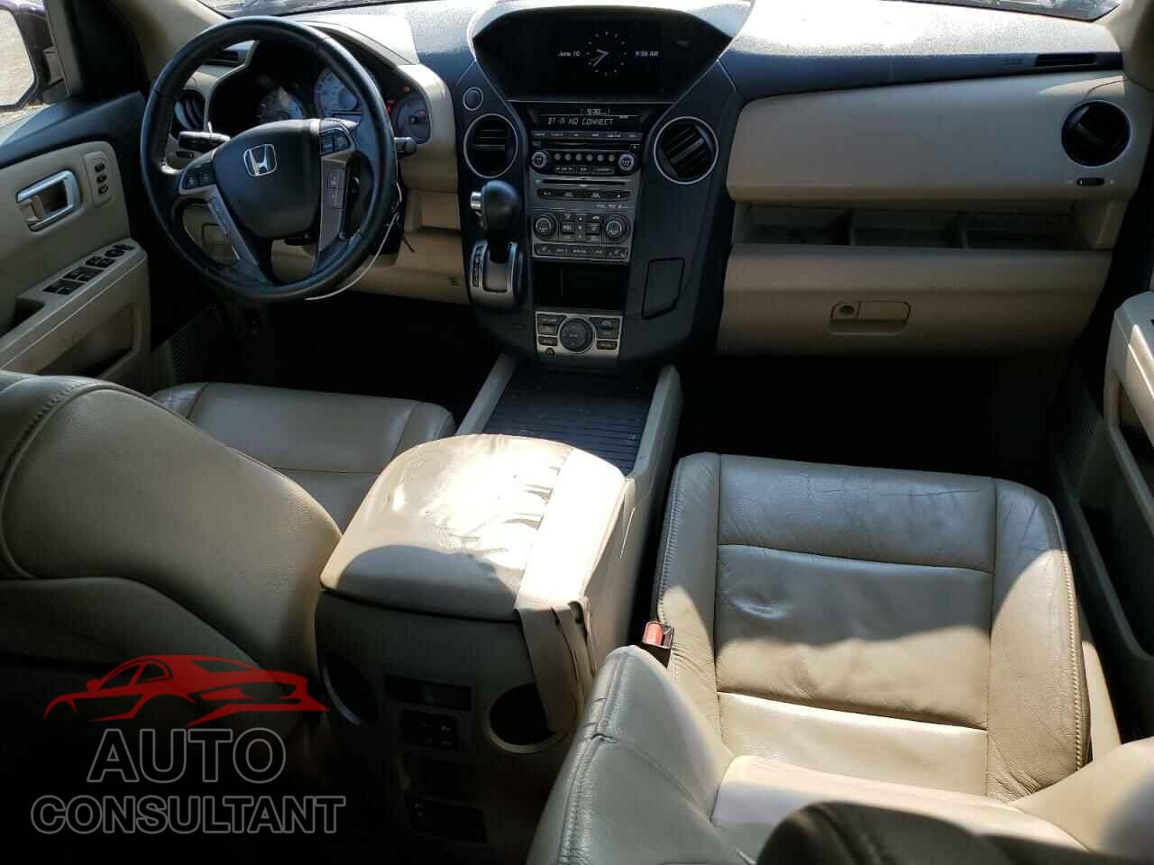 HONDA PILOT 2012 - 5FNYF4H99CB080237