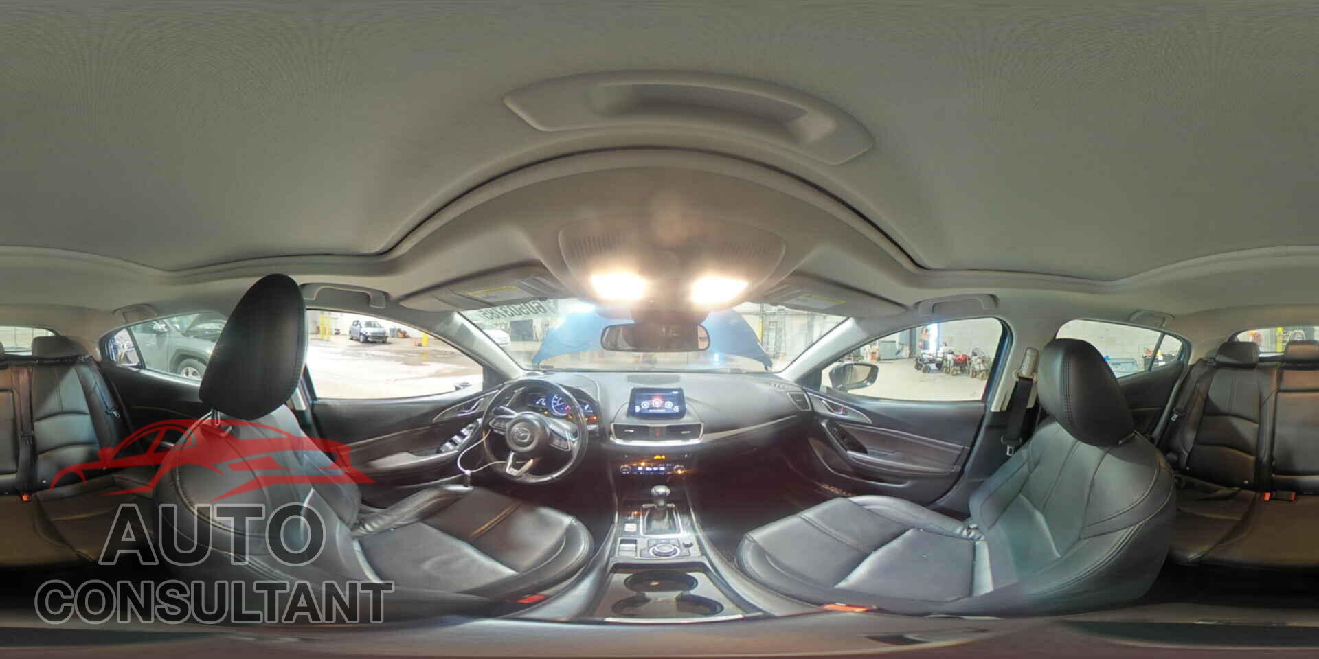 MAZDA 3 2017 - 3MZBN1L36HM134216