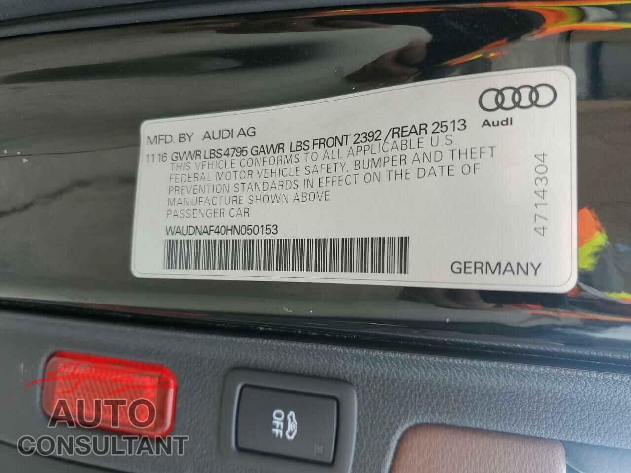 AUDI A4 2017 - WAUDNAF40HN050153