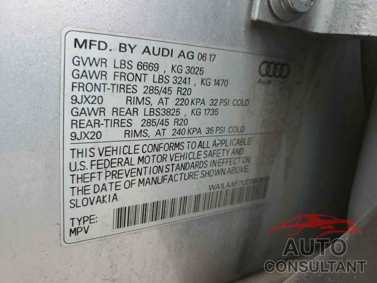 AUDI Q7 2018 - WA1LAAF71JD000856