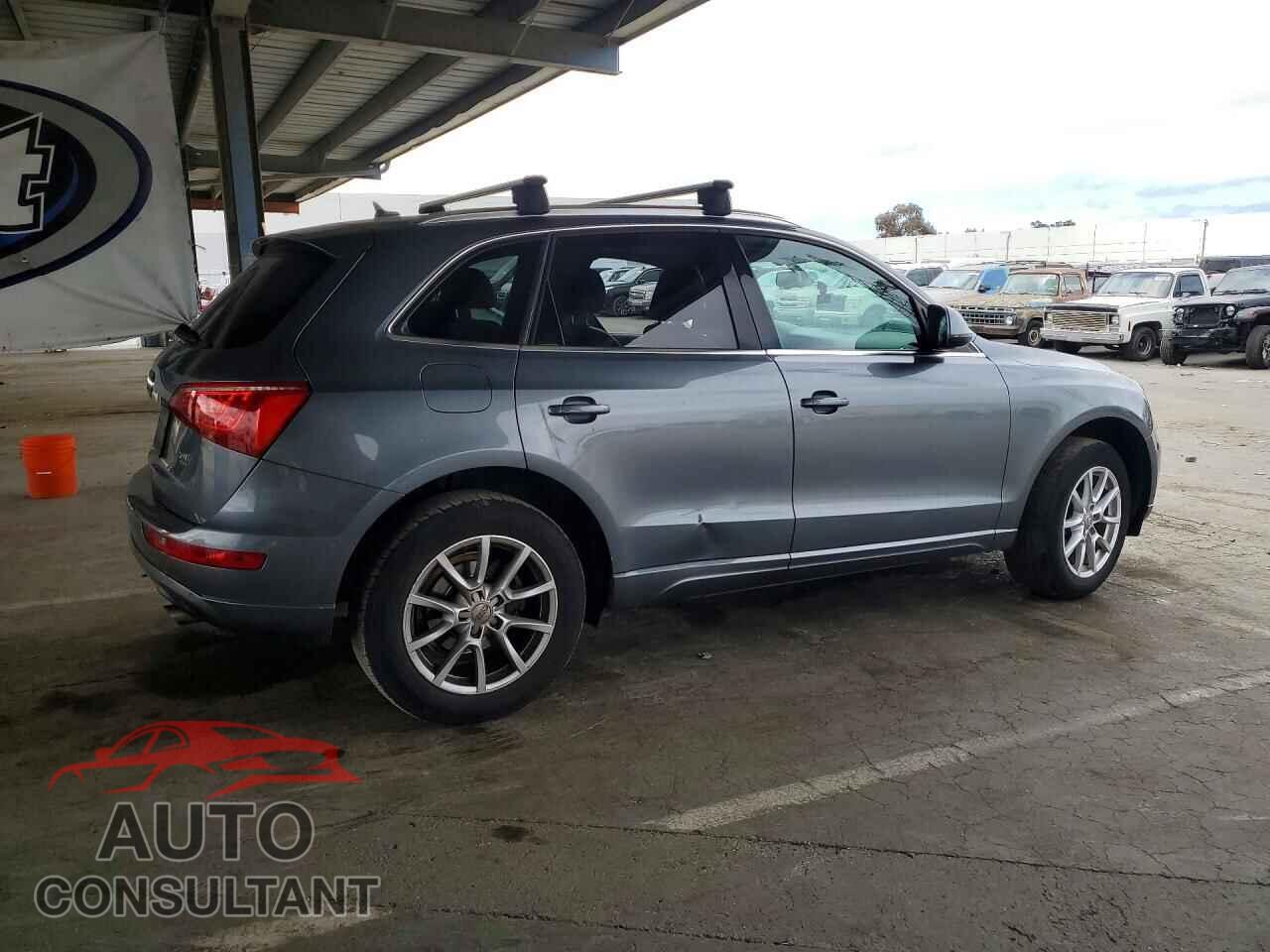 AUDI Q5 2012 - WA1LFAFP2CA016361