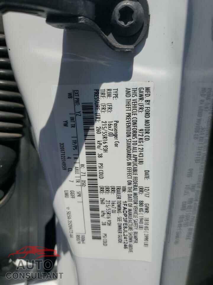 FORD FOCUS 2018 - 1FADP3FE8JL241246