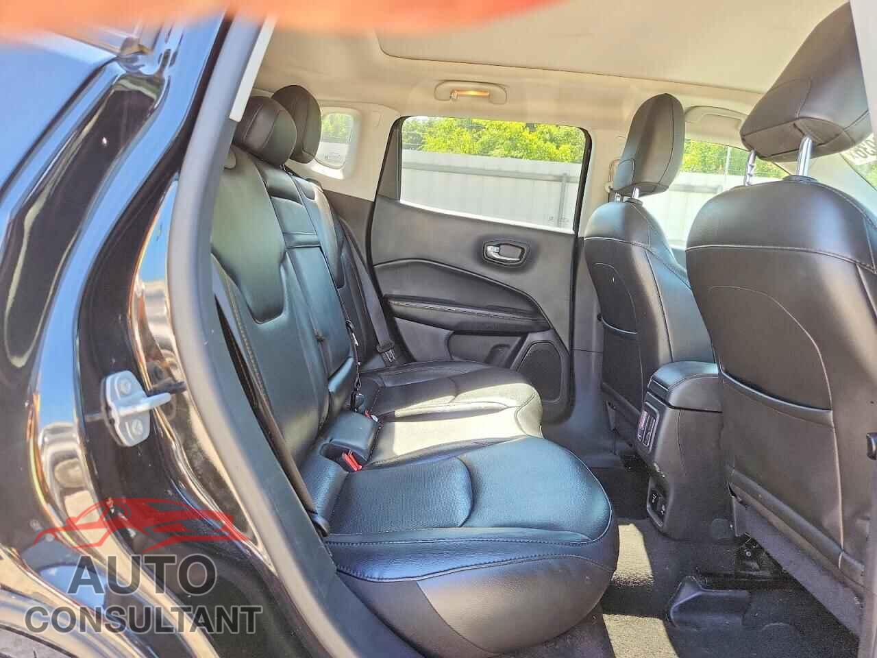 JEEP COMPASS 2019 - 3C4NJDCB2KT661395