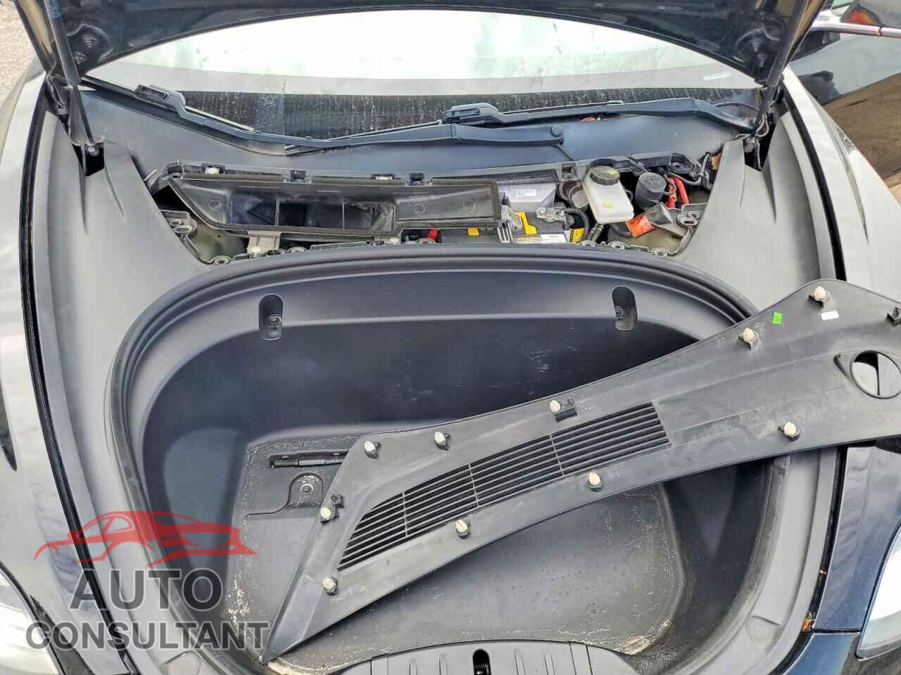 TESLA MODEL 3 2020 - 5YJ3E1EC9LF601324