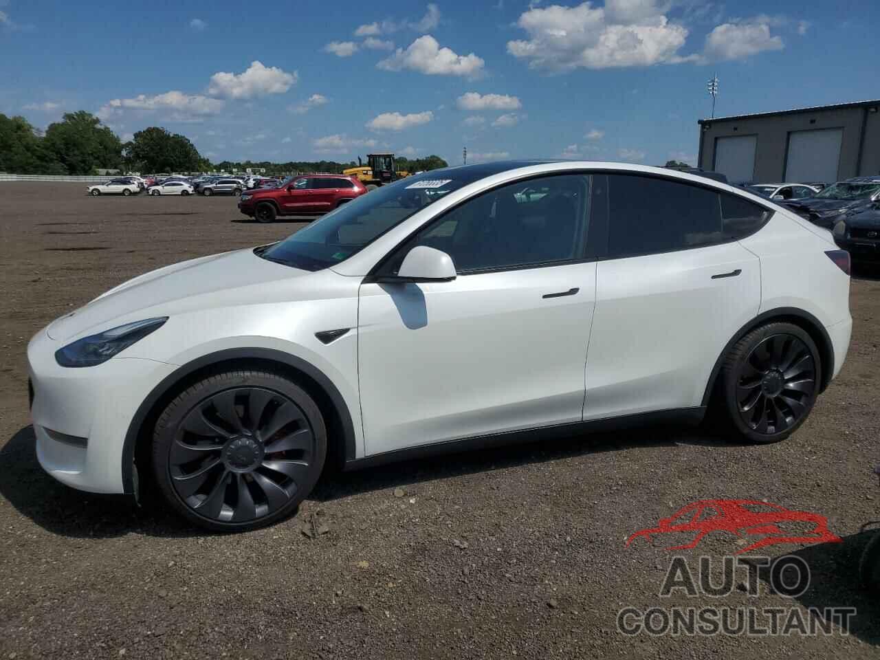 TESLA MODEL Y 2020 - 5YJYGDEF3LF050027