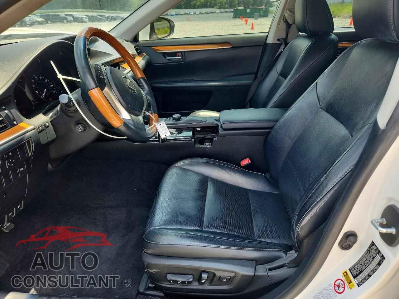 LEXUS ES300 2015 - JTHBW1GG4F2084500
