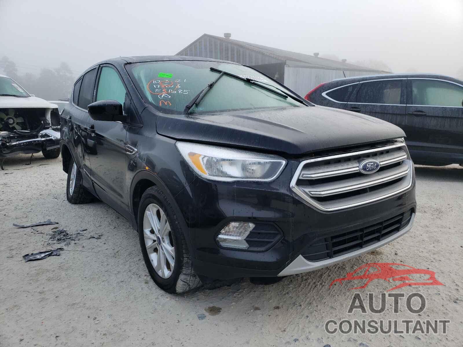 FORD ESCAPE 2017 - 1FMCU0GD6HUE51685