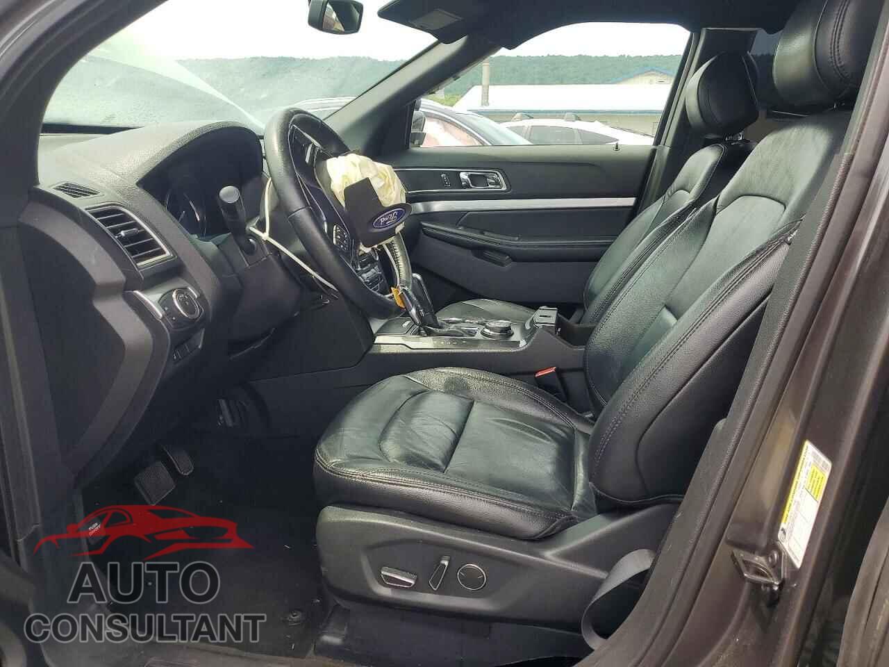 FORD EXPLORER 2017 - 1FM5K8D81HGB86547