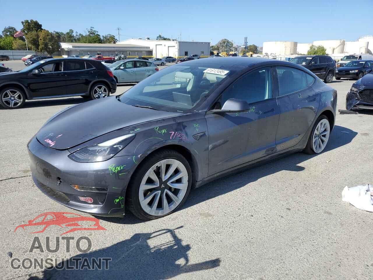 TESLA MODEL 3 2023 - 5YJ3E1EA3PF670112
