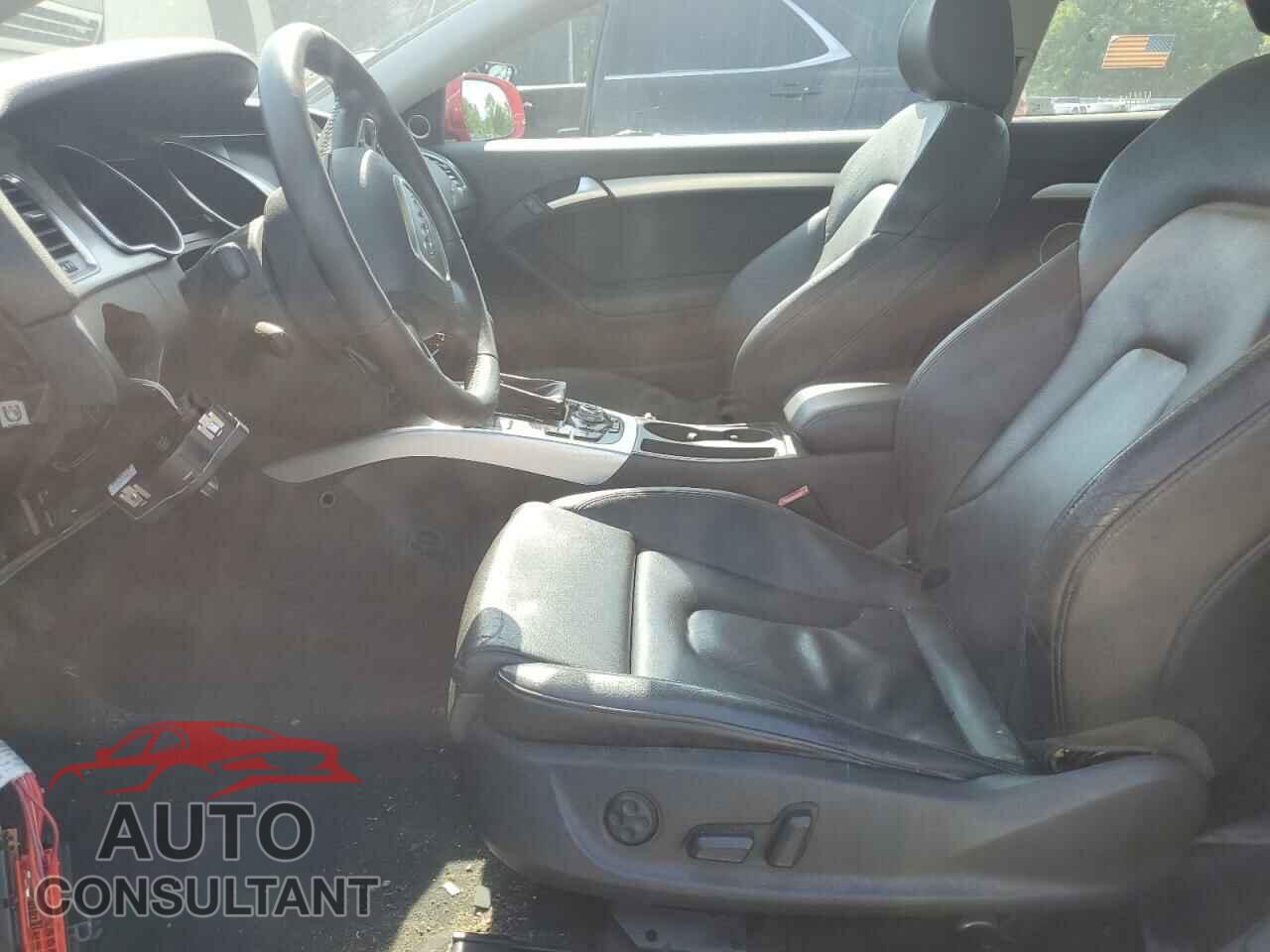 AUDI A5 2012 - WAULFAFR4CA004345