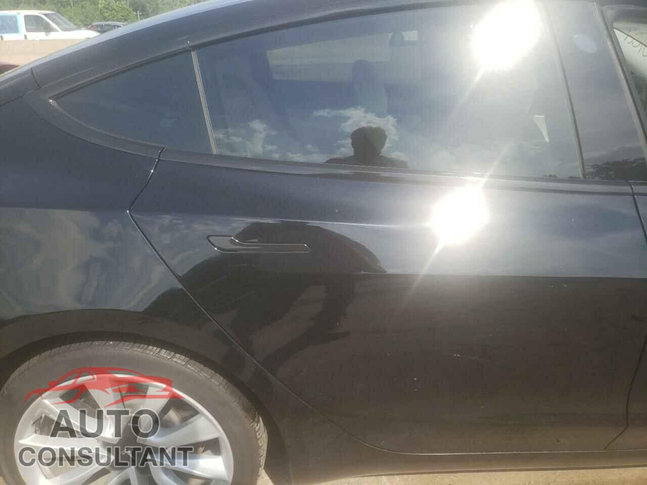TESLA MODEL 3 2020 - 5YJ3E1EB1LF735932