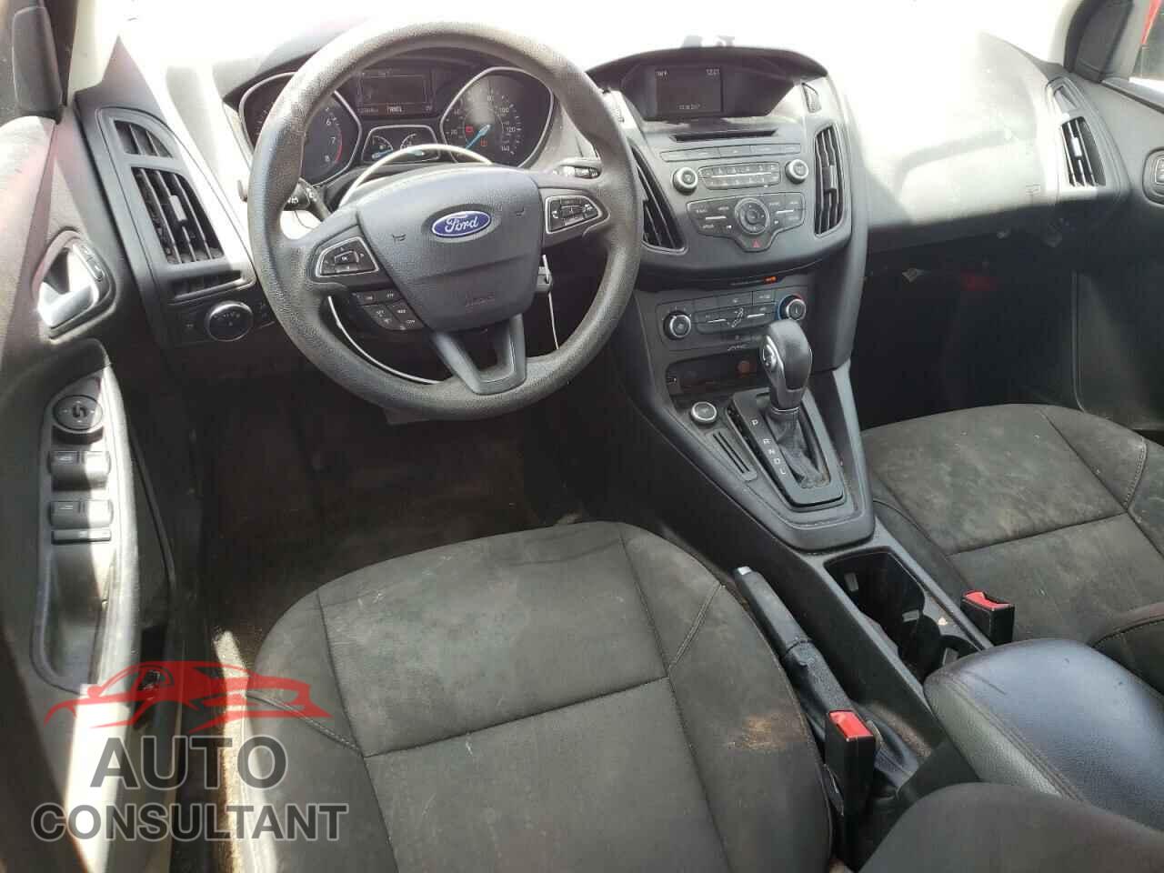 FORD FOCUS 2017 - 1FADP3F27HL281771
