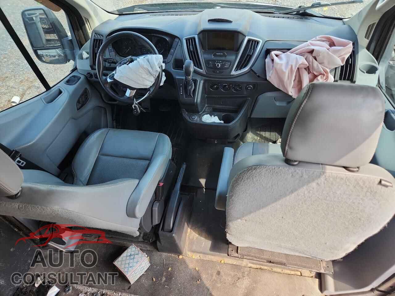 FORD TRANSIT 2017 - 1FTYR2XV8HKA13794