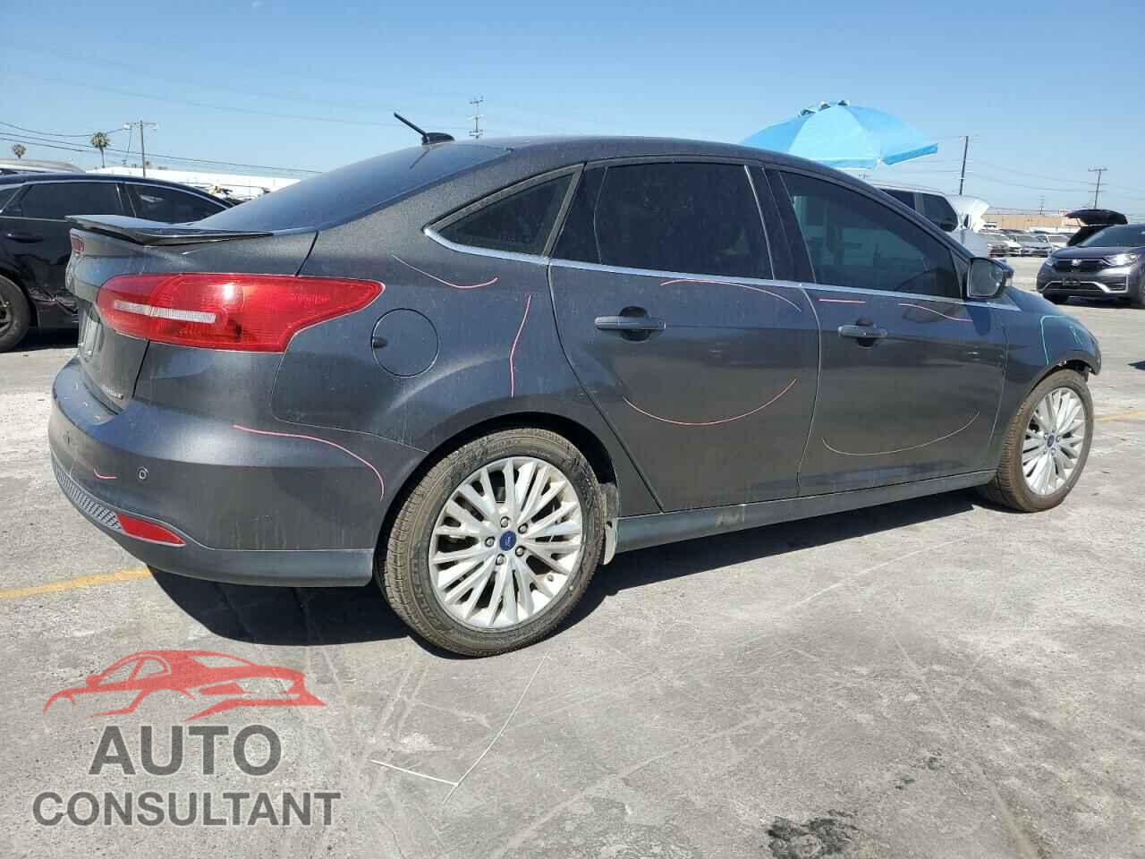 FORD FOCUS 2017 - 1FADP3J22HL279854