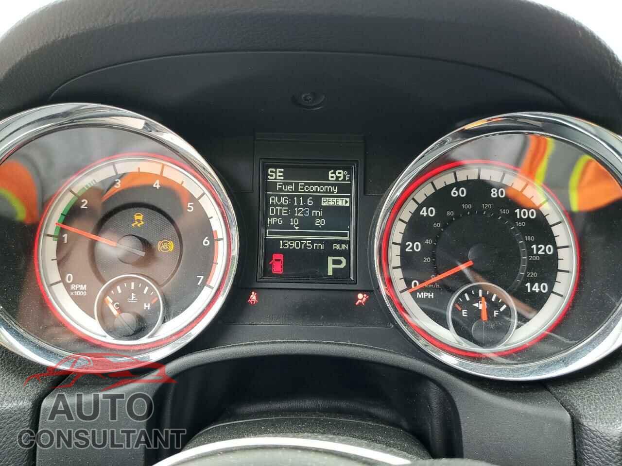 DODGE DURANGO 2013 - 1C4SDJCTXDC688165