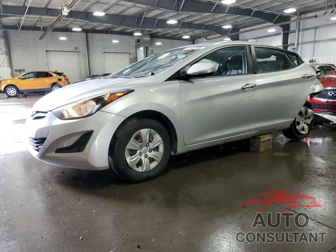 HYUNDAI ELANTRA 2016 - KMHDH4AE8GU589728