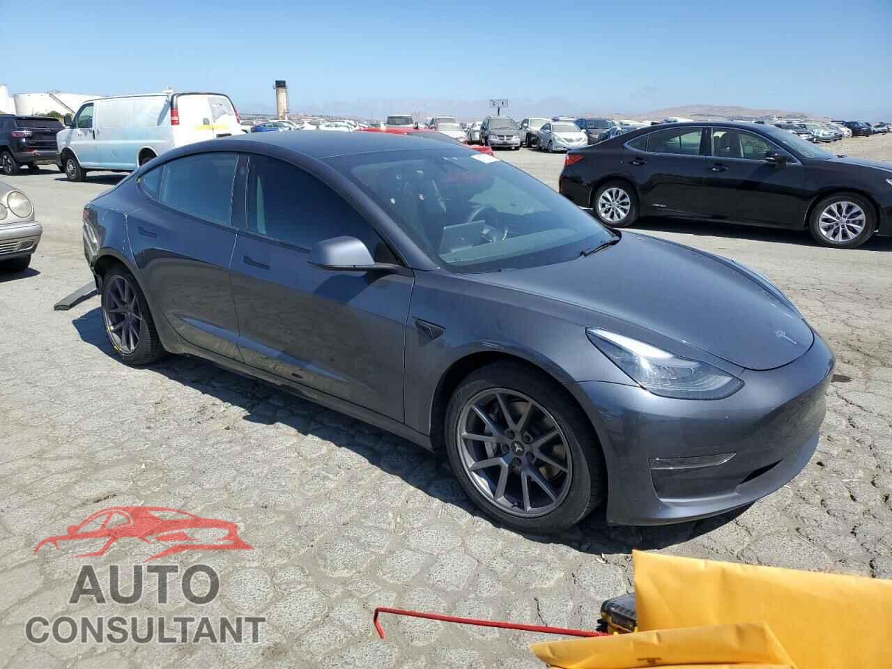 TESLA MODEL 3 2023 - 5YJ3E1EA3PF385278