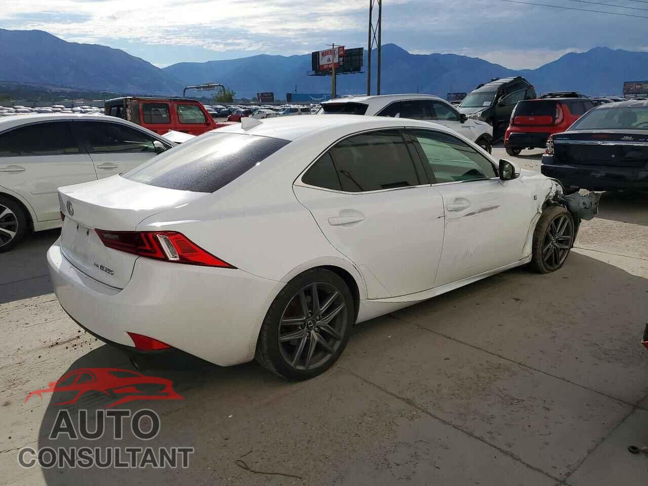 LEXUS IS 2014 - JTHCF1D26E5013504