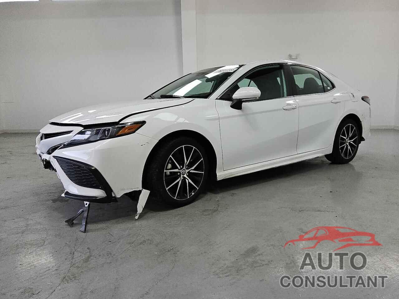 TOYOTA CAMRY 2023 - 4T1G11AK4PU821439