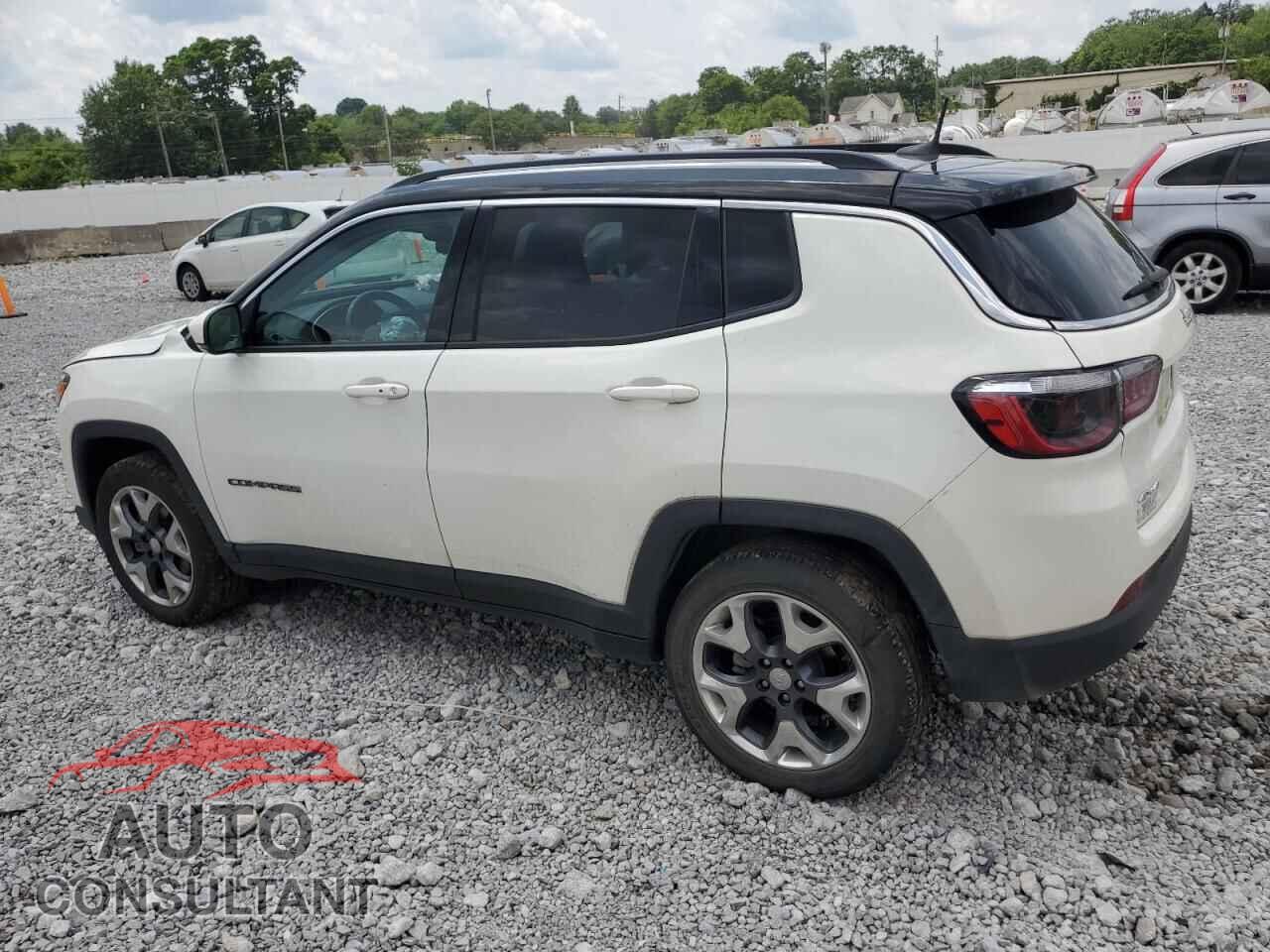 JEEP COMPASS 2021 - 3C4NJDCB4MT504339