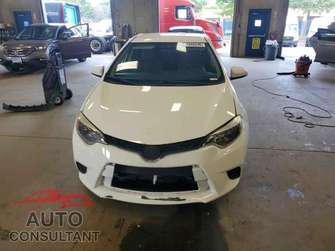 TOYOTA COROLLA 2015 - 2T1BURHE3FC360766