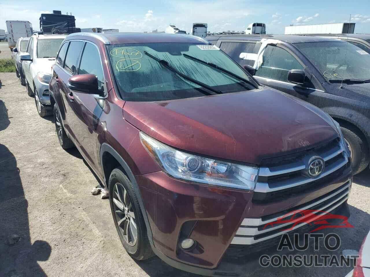 TOYOTA HIGHLANDER 2017 - 5TDKZRFH2HS219115